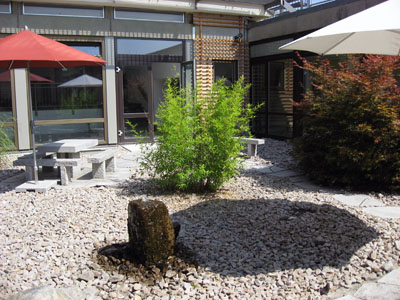 2012-09 Innenhof 14 web